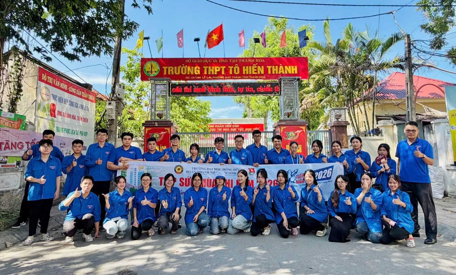 TUỔI TRẺ TRƯỜNG ĐẠI HỌC HỒNG ĐỨC RA QUÂN TIẾP SỨC MÙA THI TUYỂN SINH VÀO LỚP 10 NĂM HỌC 2026 – 2027
